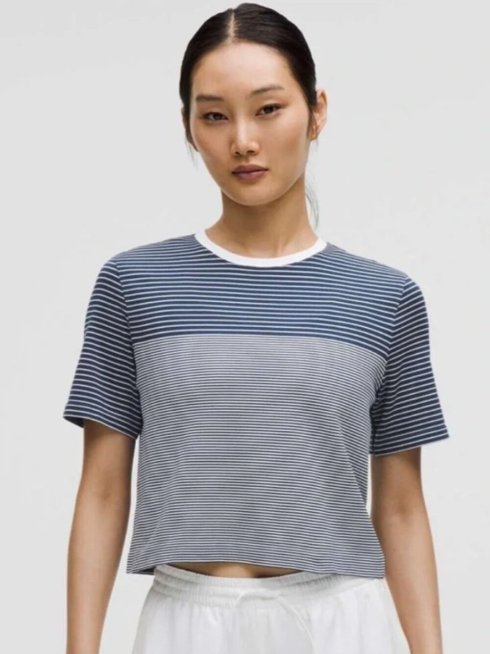NWT Lululemon Athletica Seamless Classic Fit Mariner Striped Cropped T-Shirt!